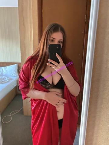 Эскорт Саратов Amaliya — брюнетка, грудь 75C (3-й) (фото 3)