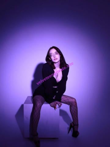 Эскорт Красноярск Arina — брюнетка, грудь 2 (B) (фото 13)