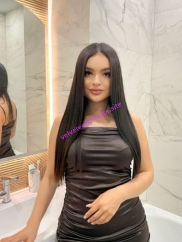 Эскорт Омск Irina — блондинка, грудь 75C (3-й) (фото 1)