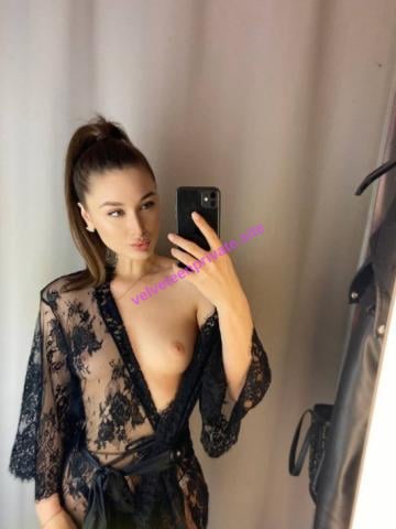 Эскорт Ульяновск Lenochka — брюнетка, грудь 75C (3-й) (фото 3)