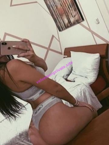 Эскорт Астрахань Miloslava — брюнетка, грудь 75C (3-й) (фото 7)